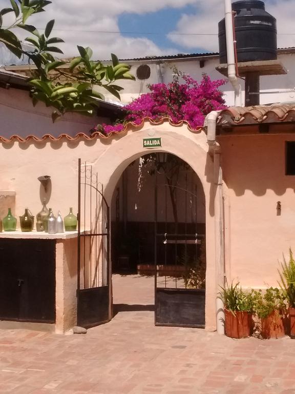 Hostería El Zaguan Cafayate Exterior foto